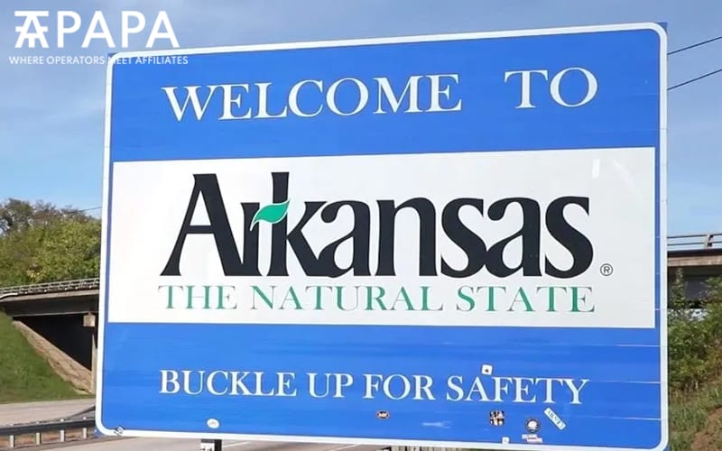 Arkansas passes online betting to House Rules Committee