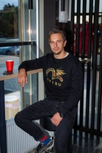 denis nikishin