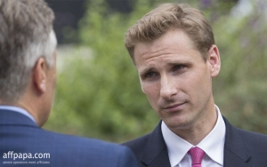 UK’s minister of gambling resigns from his role