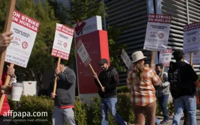 Las Vegas casino faces new strike