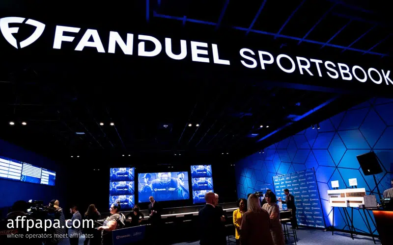 FanDuel faces $10,000 fine for violating betting rules FanDuel faces $10,000 fine for violating betting rules