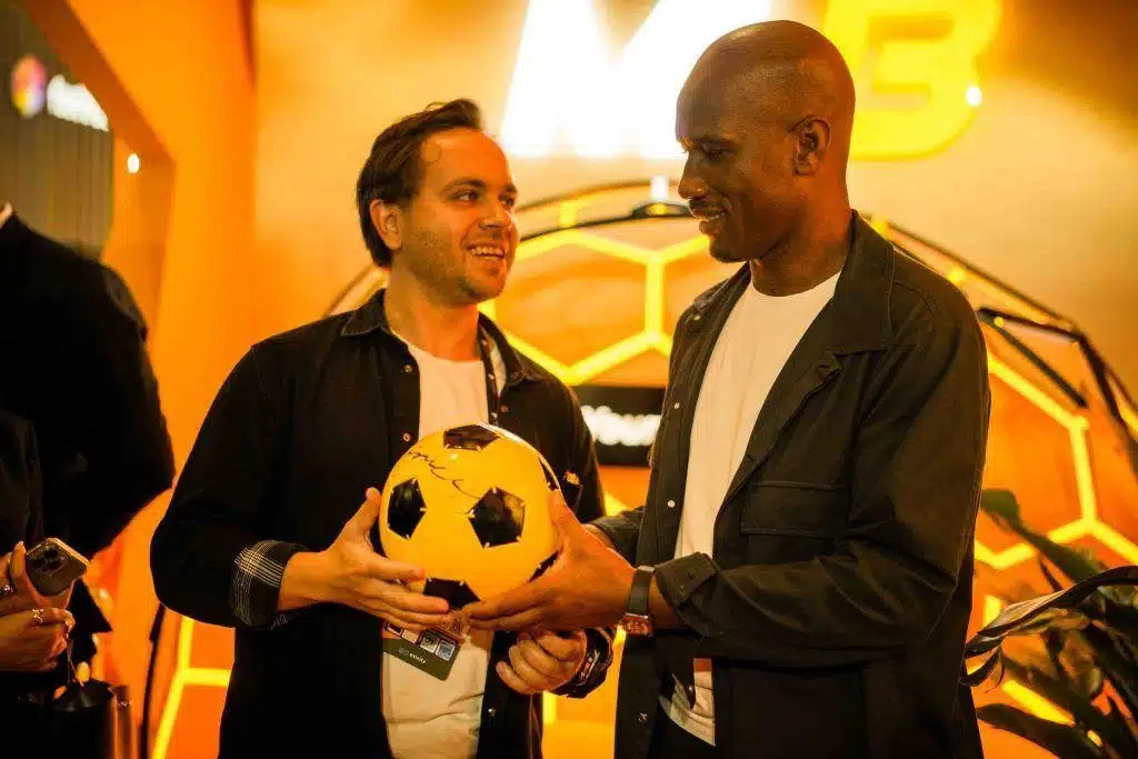 didier drogba and gregory van der wiel