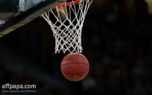 Hong Kong bets on basketball to cut budget deficit