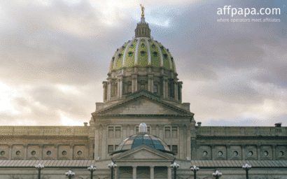 Pennsylvania Senate passes casino slot machine reduction bill