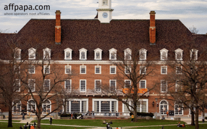 Illinois gambling ad restrictions to include colleges and universities