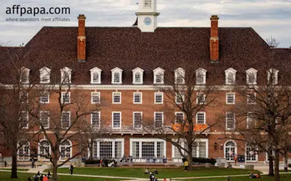 Illinois gambling ad restrictions to include colleges and universities
