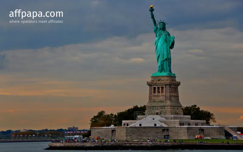 New York sets new online sports betting GGR record