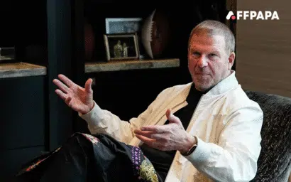 Tilman Fertitta to buy Caesars for $7 billion