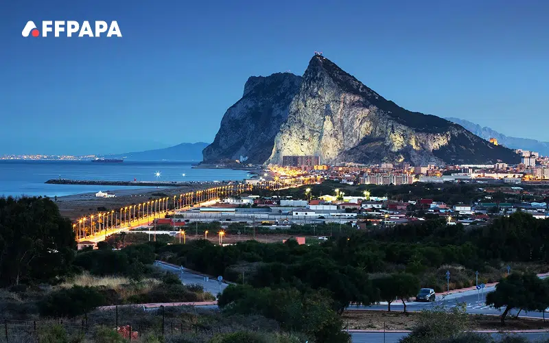 Gibraltar opens its border with Spain